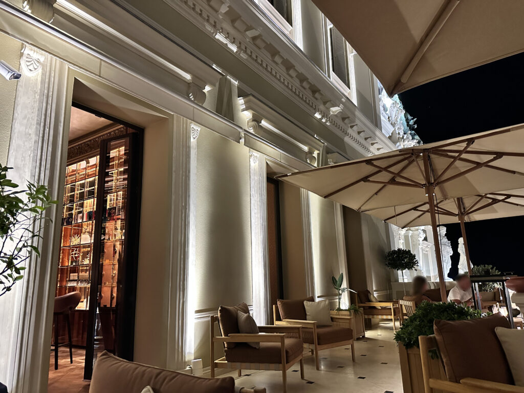 monaco_terrase_with_bar - smoke.ch