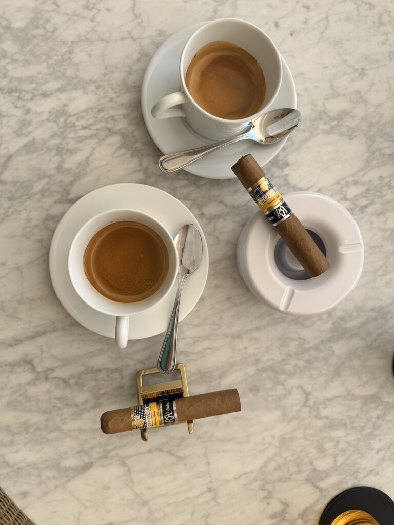 review_cohiba_robusto_reserva_cuts - smoke.ch